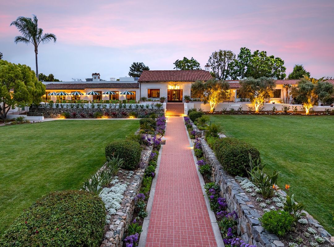 “Lilian’s” at the Rancho Sante Fe Inn Are Now Accepting Reservations